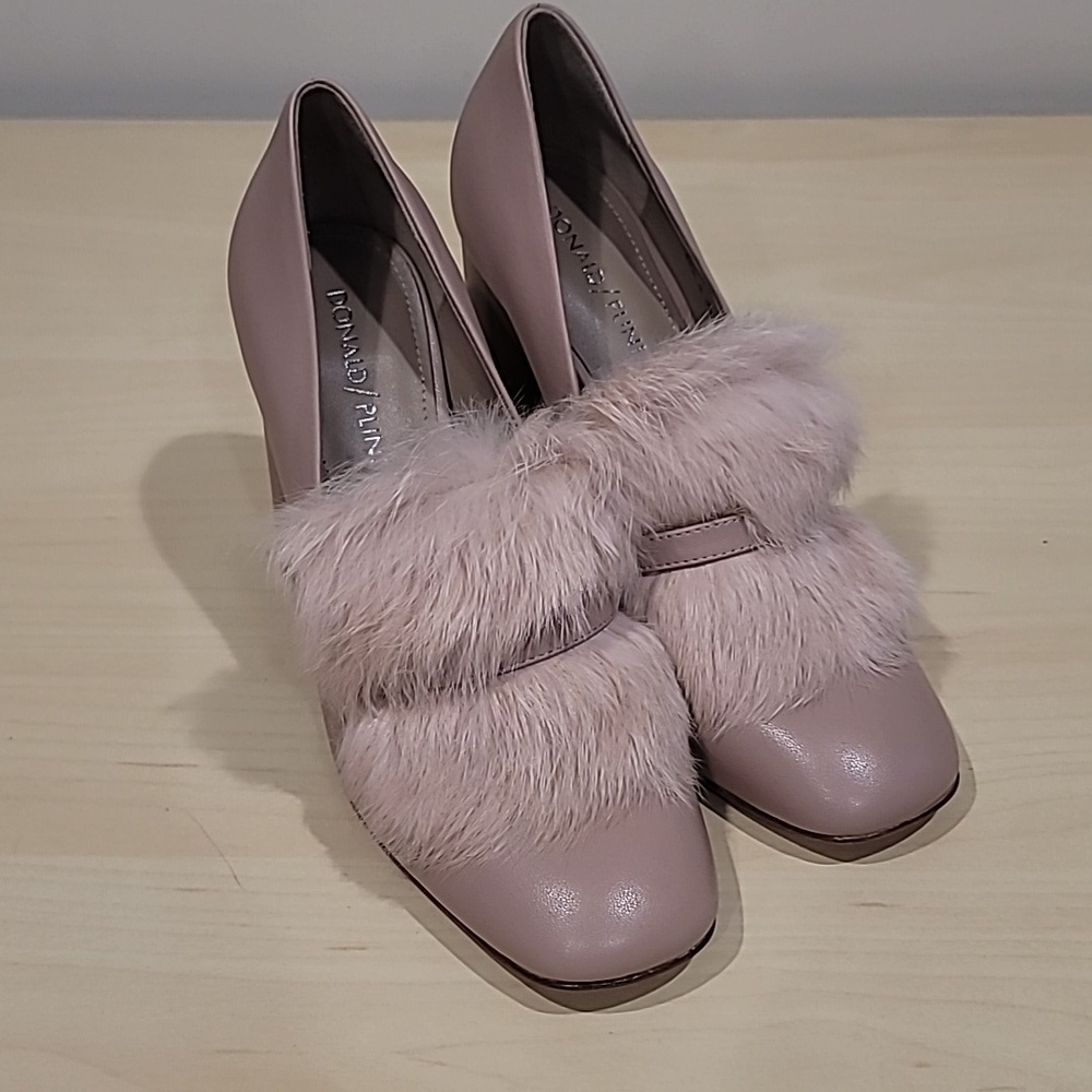 Sz 6.5 Dusty Rose Donald J. Pliner Faune Rabbit Fur Pumps